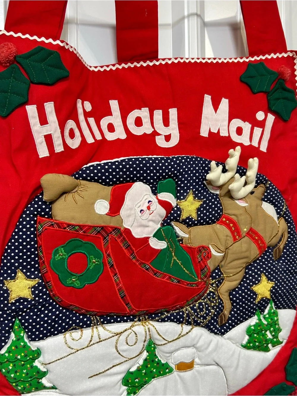 Holiday Mail Santa Wall Hanging - Red